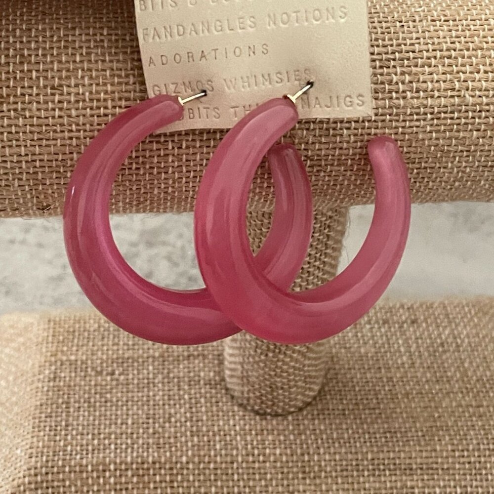 NWT Anthropologie Pink Cat's Eye Stone Pierced Hoop Earrings 1.70" Diameter - Picture 5 of 8